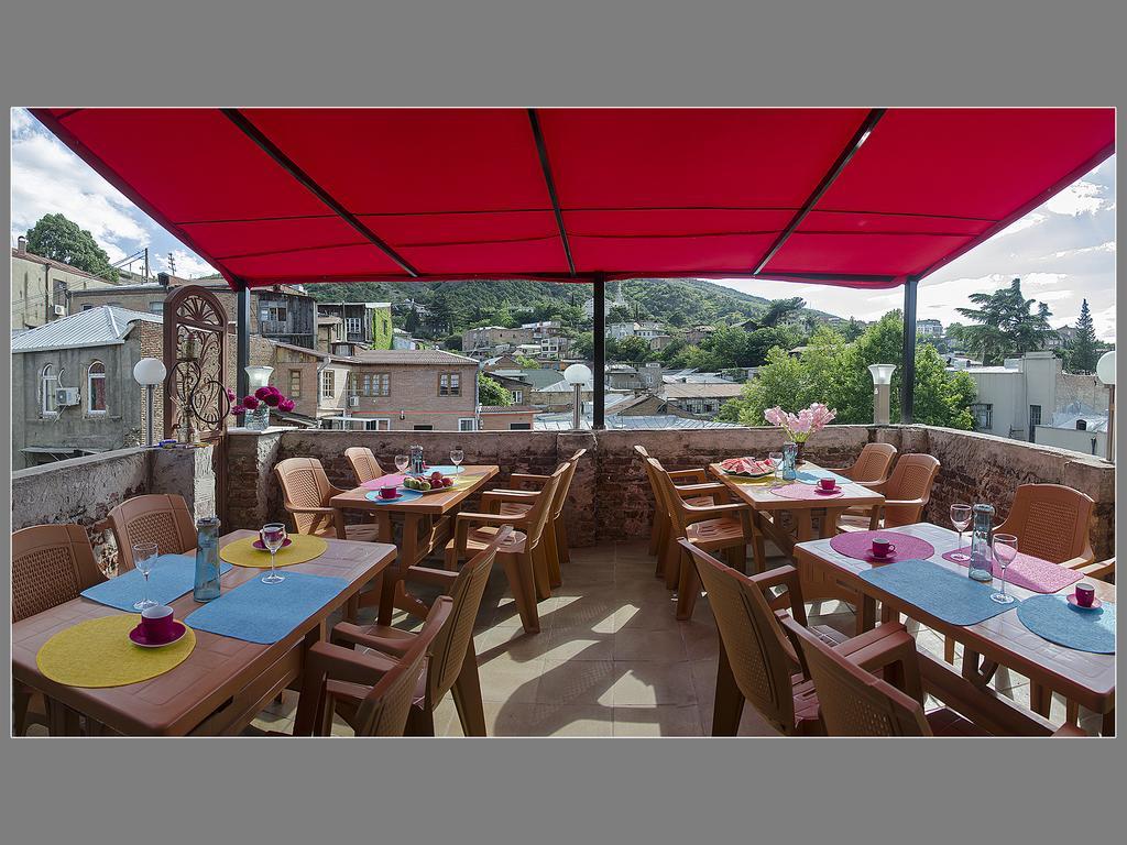Griboedov Hostel & Suites تبليسي المظهر الخارجي الصورة
